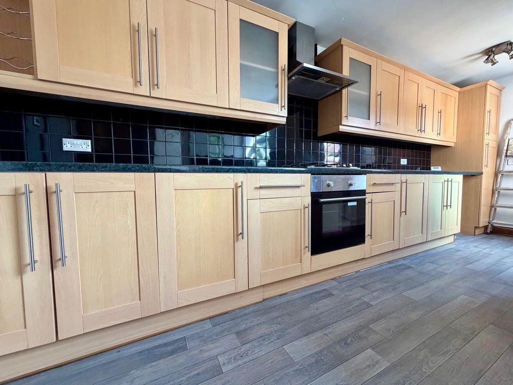Property photo 3 of 16 Extended Breakfast Kitchen