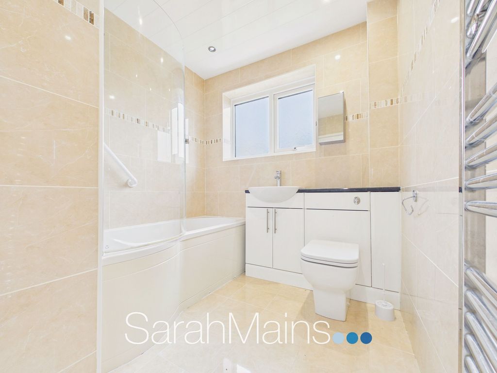 Property photo 3 of 12 Bathroom