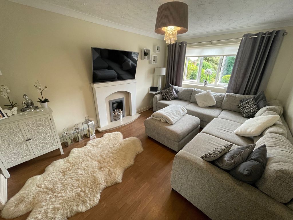 Property photo 2 of 14