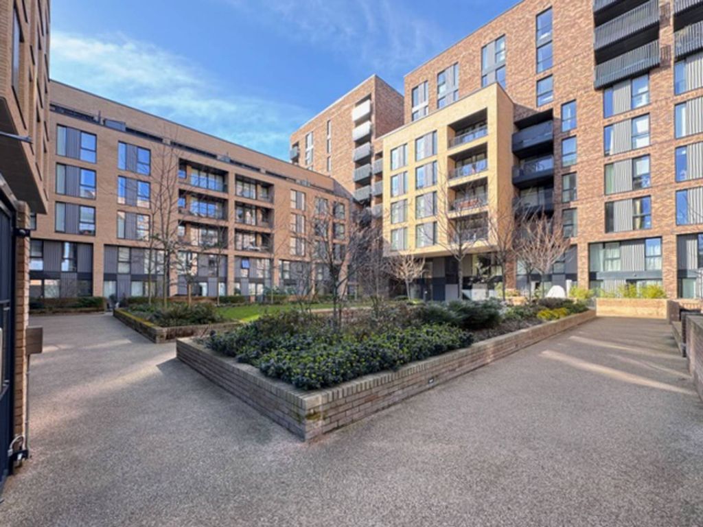 Property photo 2 of 15