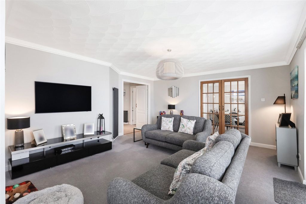 Additional image 6 of 3 bed flat for saleBowen Craig, Largs, North Ayrshire KA30