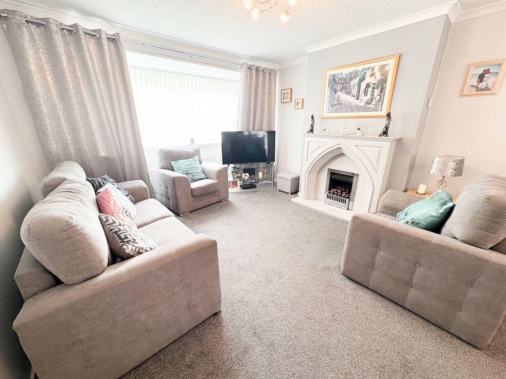 Property photo 2 of 13 Photo 13