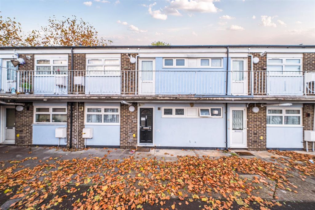 Property photo 1 of 10 1375957-16-6909c7c13Dba3.Jpg