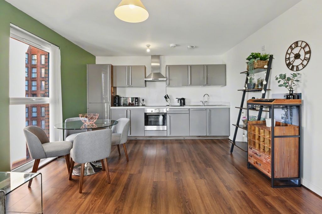 Property photo 2 of 12 Img_2974