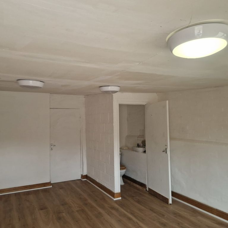 Property photo 3 of 3 Photo 2