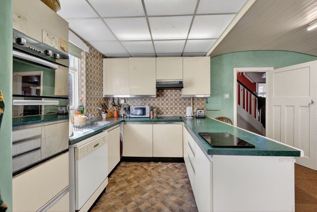 Property photo 3 of 26 Z63_8469