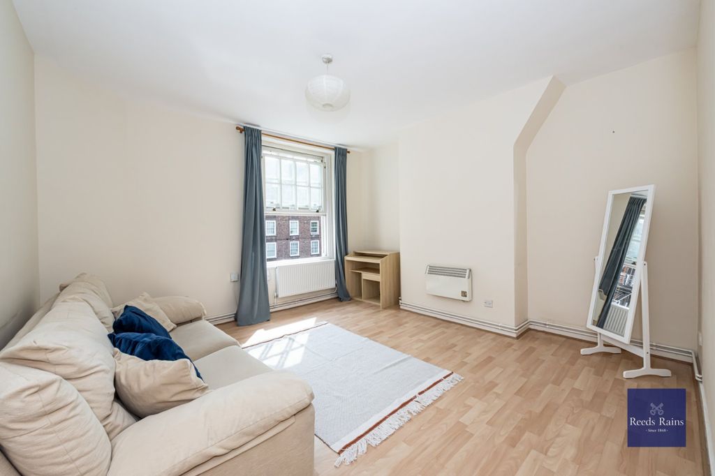 Property photo 3 of 12 Reception Room