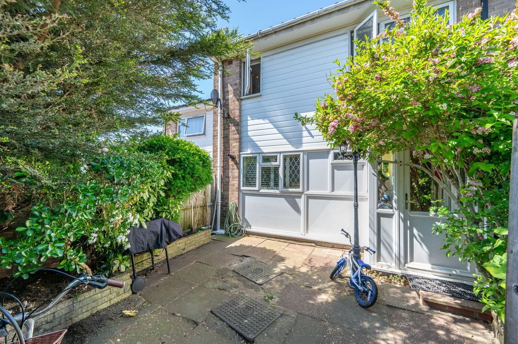 Property photo 3 of 14