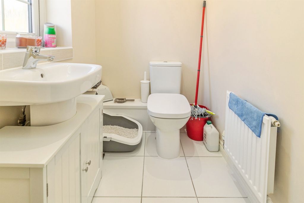 Property photo 2 of 9
