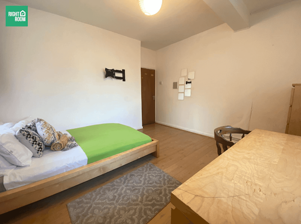 Property photo 2 of 5