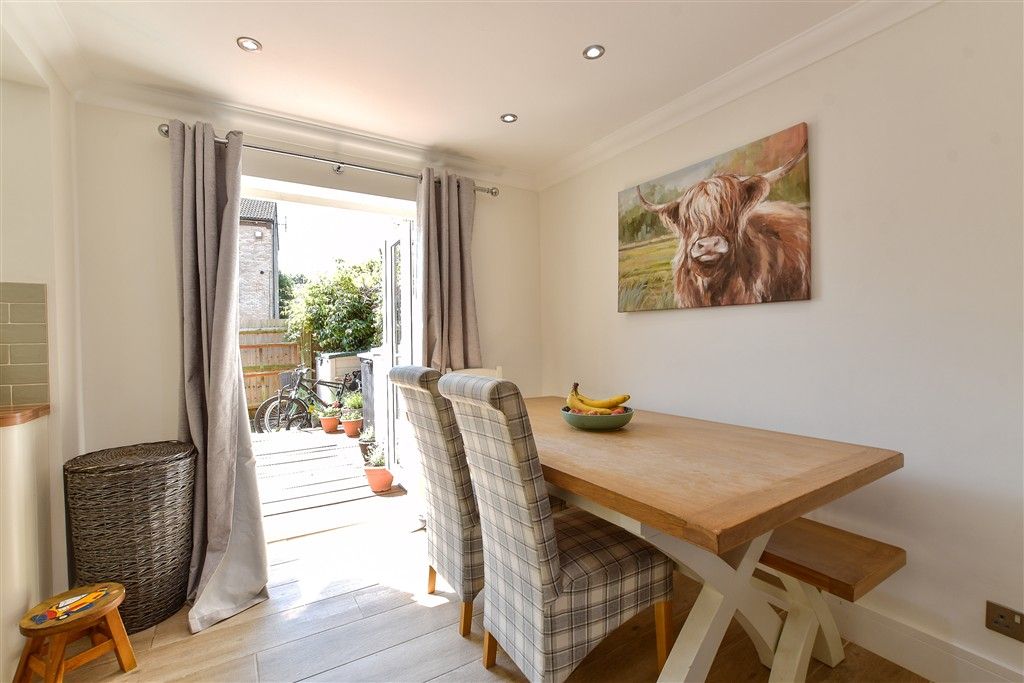 Property photo 3 of 8 Dining Room