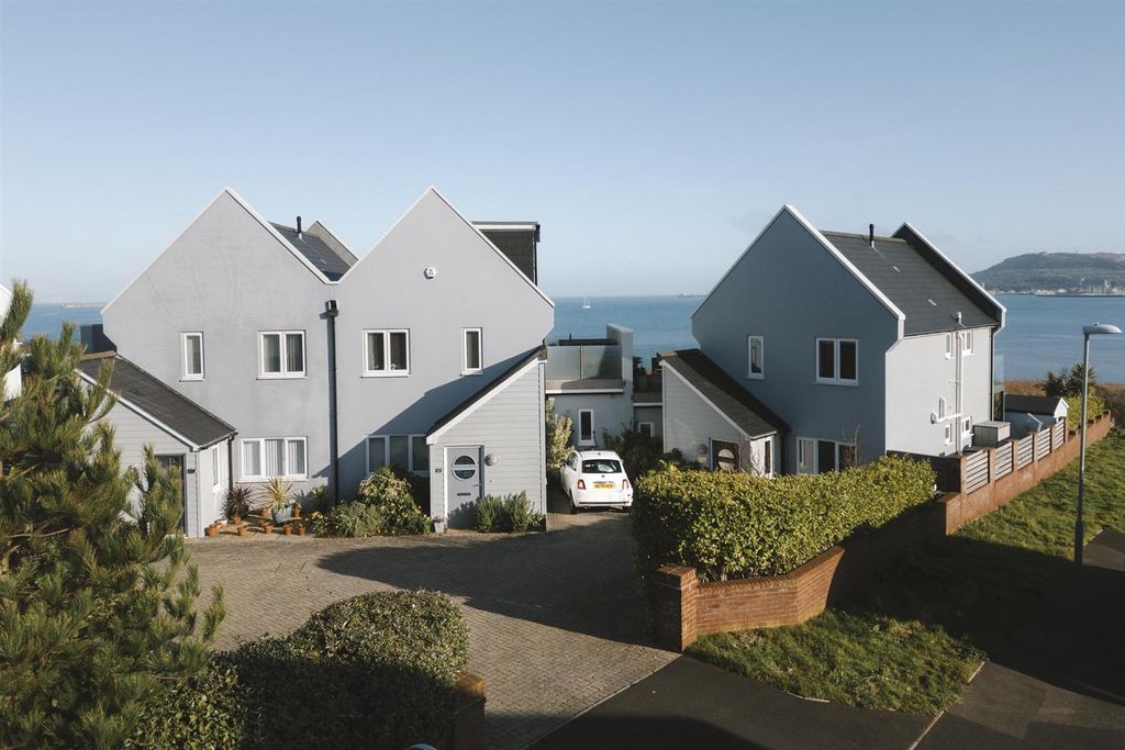 Property photo 3 of 42 Dji_0330-9.Jpg