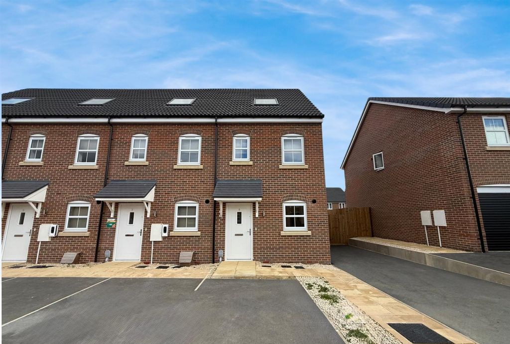 Property photo 1 of 15 Epping Front External.Png