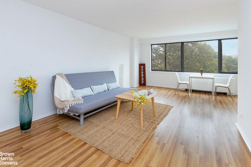 Property photo 2 of 14 <Alttext/>