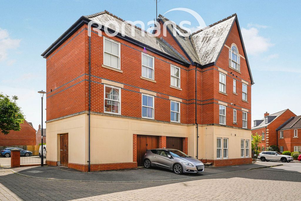 Property photo 1 of 8 1