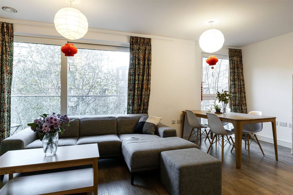 Property photo 3 of 20 Picture No. 09