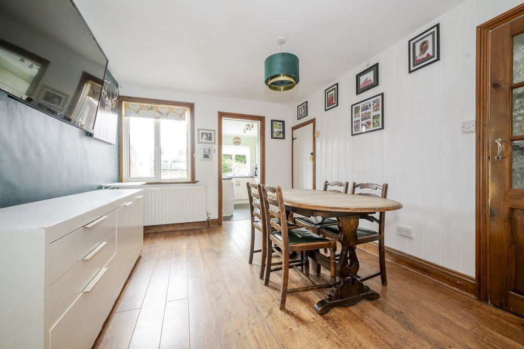 Property photo 3 of 13 Photo 13