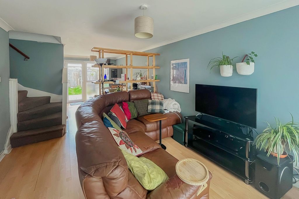 Property photo 3 of 13 Picture No. 05