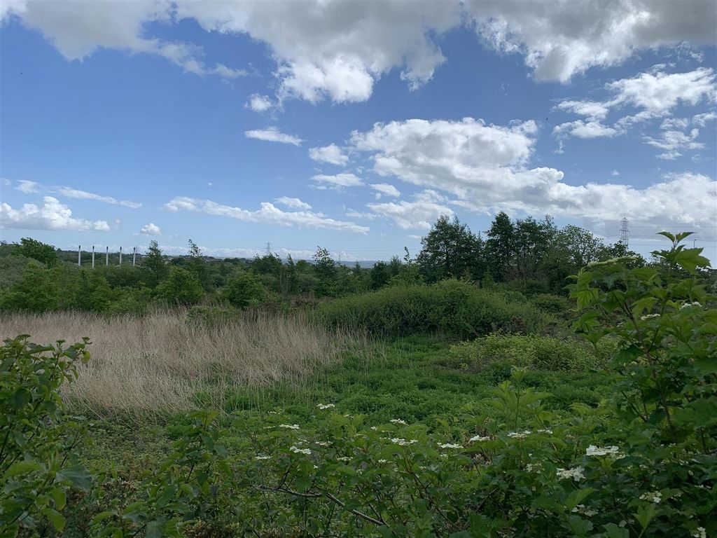 Property photo 3 of 12 Photo 3