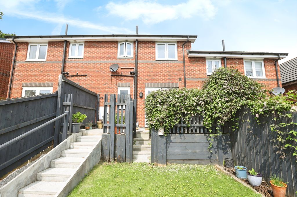 Property photo 2 of 15