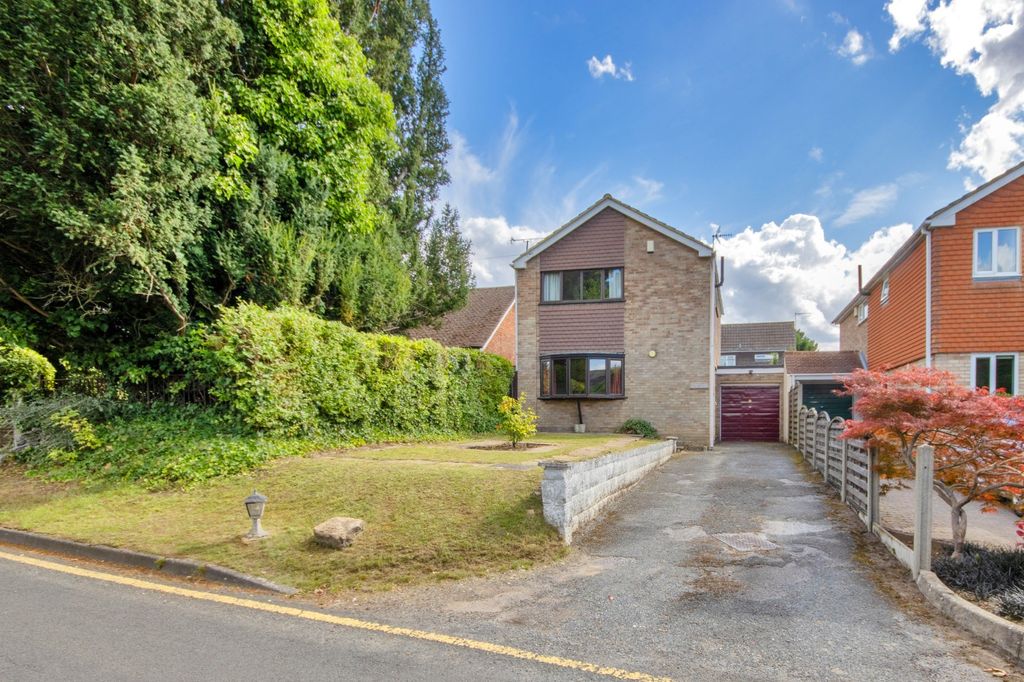 Property photo 1 of 16 External