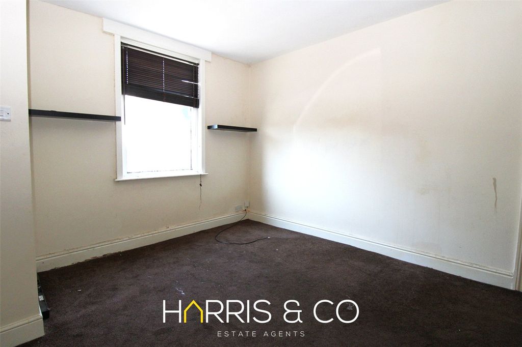 Property photo 2 of 6 Picture No. 08