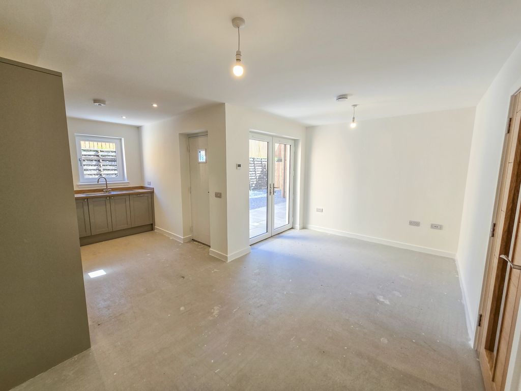 Additional image 16 of 3 bed semi-detached house for saleMain Street, Bankfoot, Perth PH1