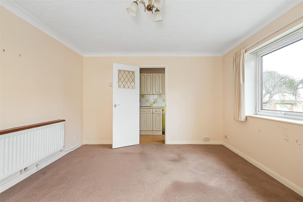 Property photo 3 of 10 Reception Room