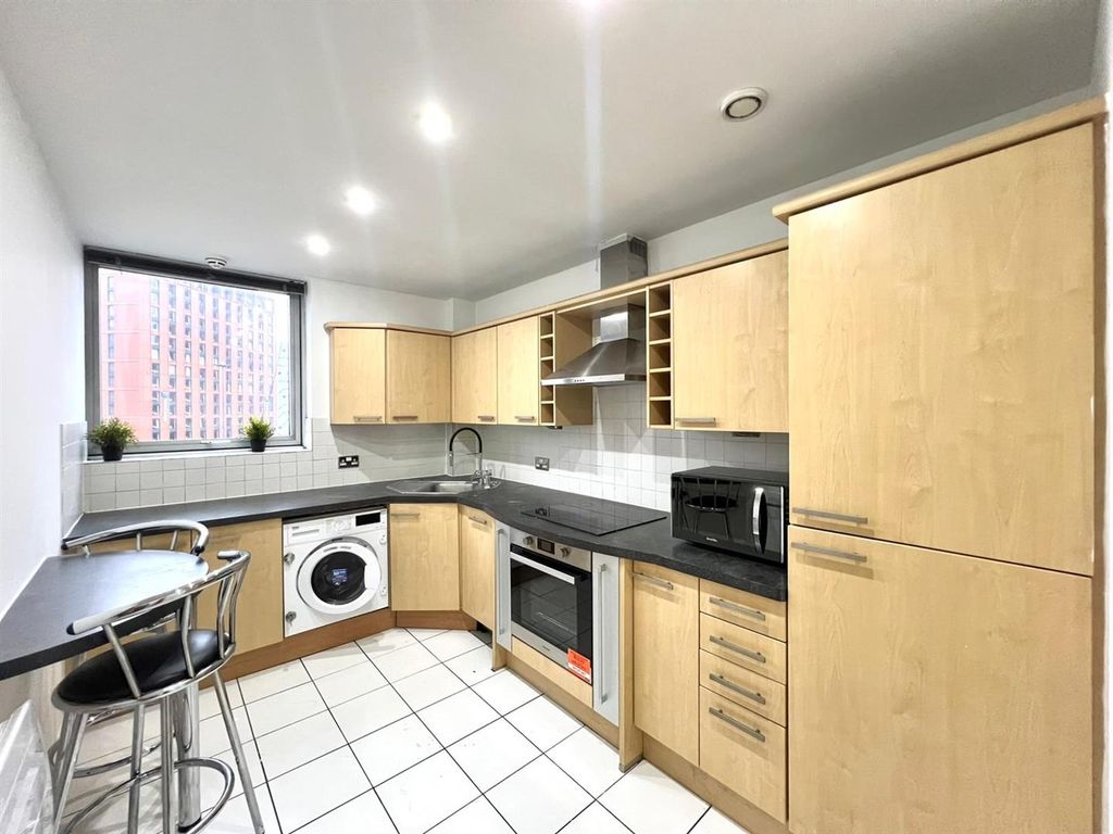 Property photo 3 of 10 Whatsapp Image 2026-02-12 At 15.16.24.Jpeg