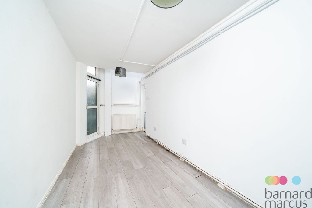 Property photo 3 of 8 Bedroom 2