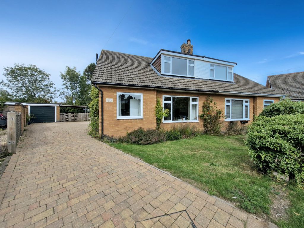 Property photo 1 of 38 4394771
