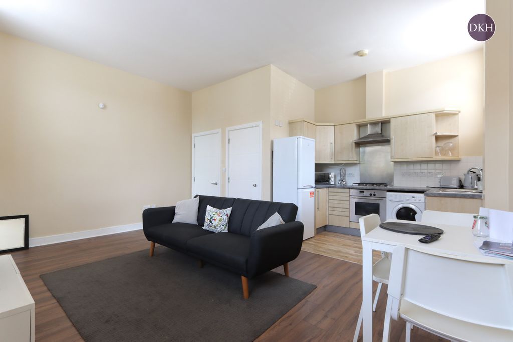 Property photo 1 of 9 Picture No. 15