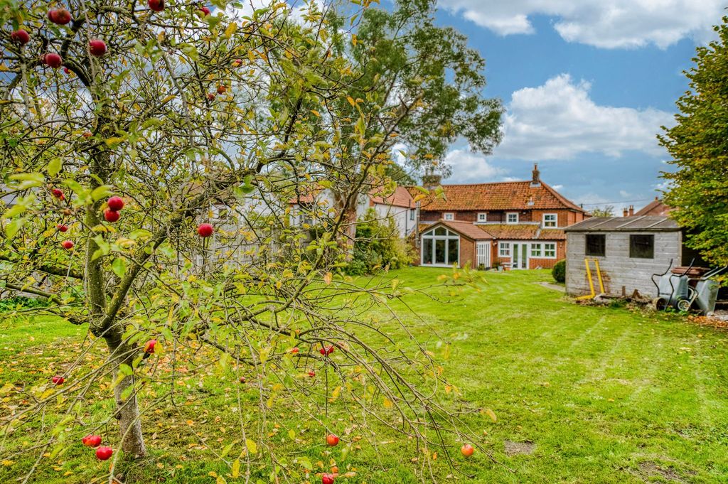 Property photo 1 of 20