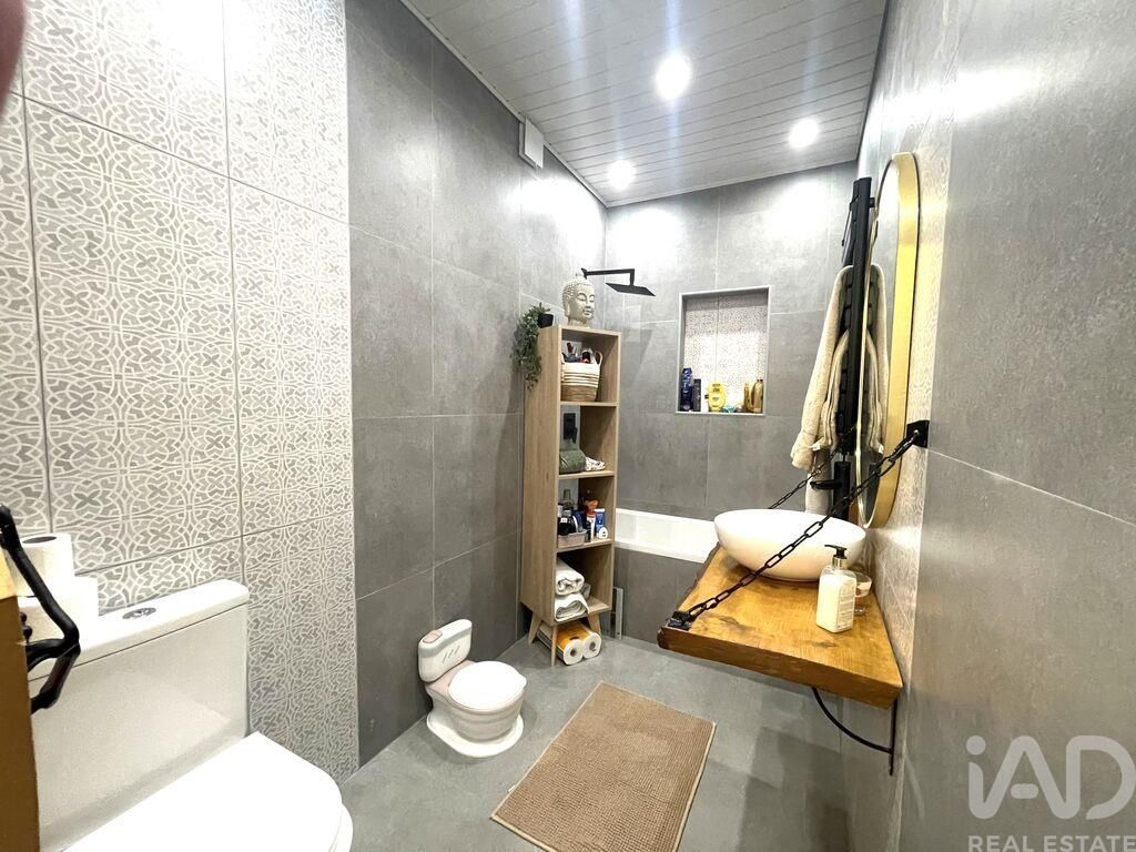 Property photo 3 of 26