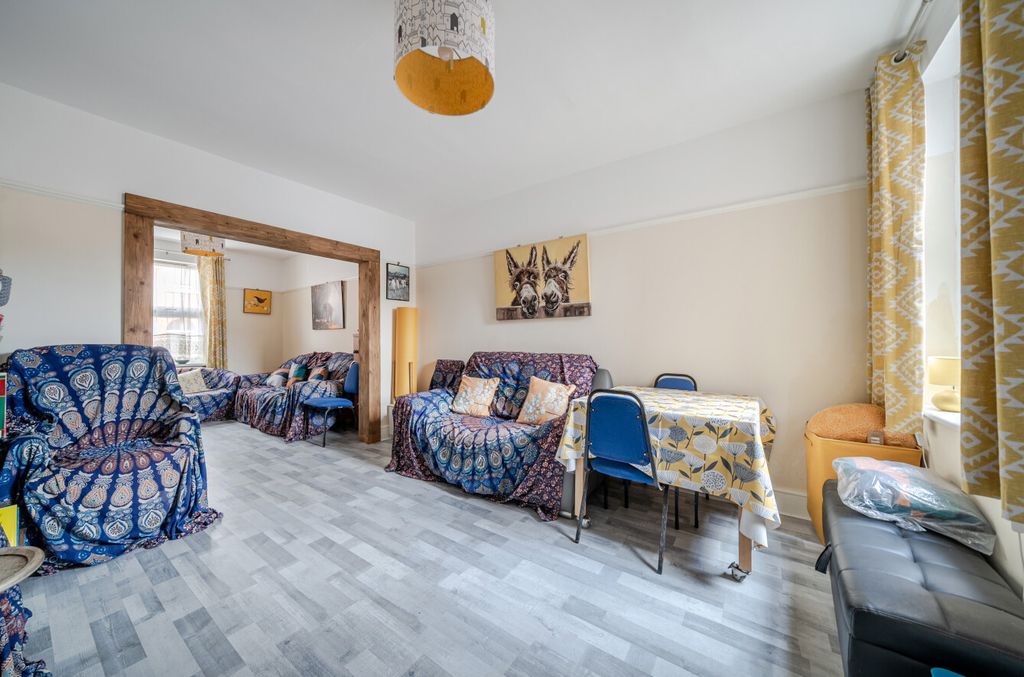 Property photo 3 of 21 1524678-18-6Abe3A...
