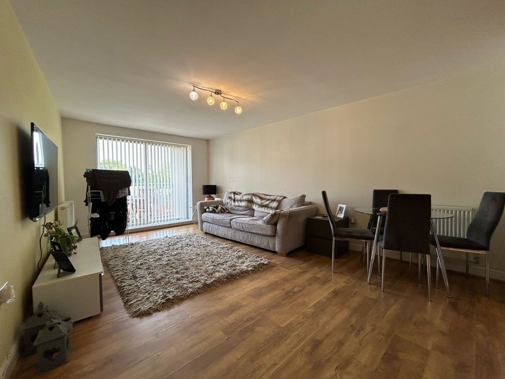 Property photo 2 of 6 Picture No. 07