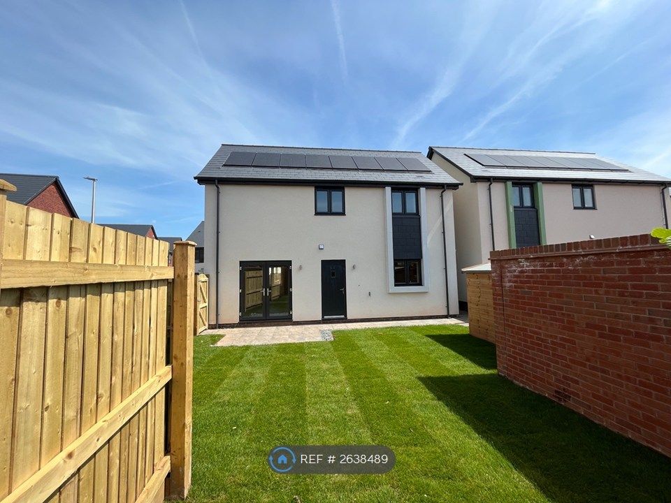 Property photo 3 of 11