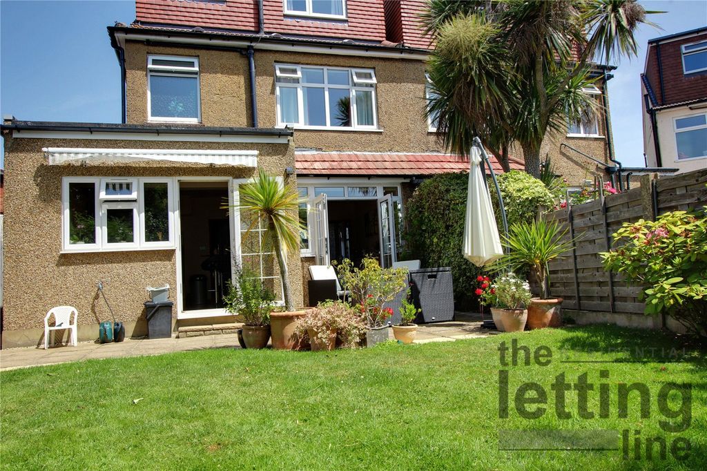 Property photo 2 of 13 Picture No. 01