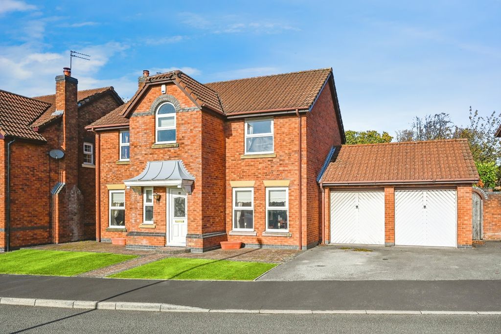 Property photo 1 of 17 Photo