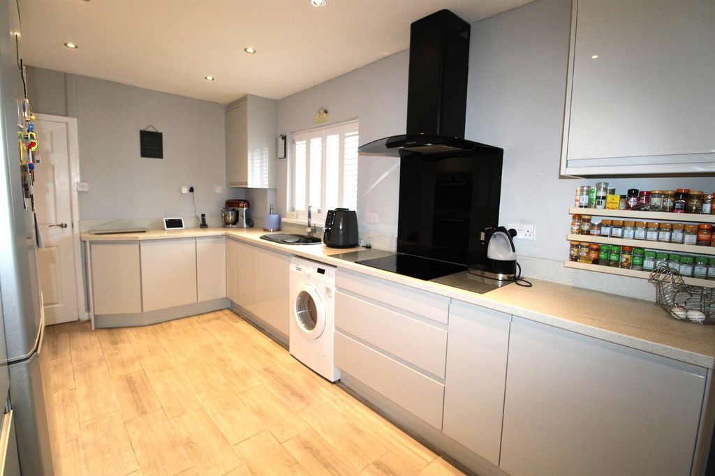 Property photo 2 of 15 Not Specified
