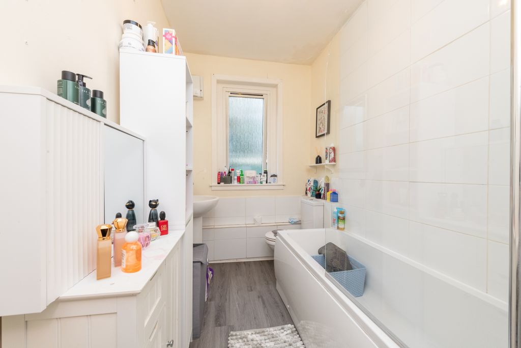 Additional image 9 of 3 bed flat for saleHatton Place, Blairgowrie PH10