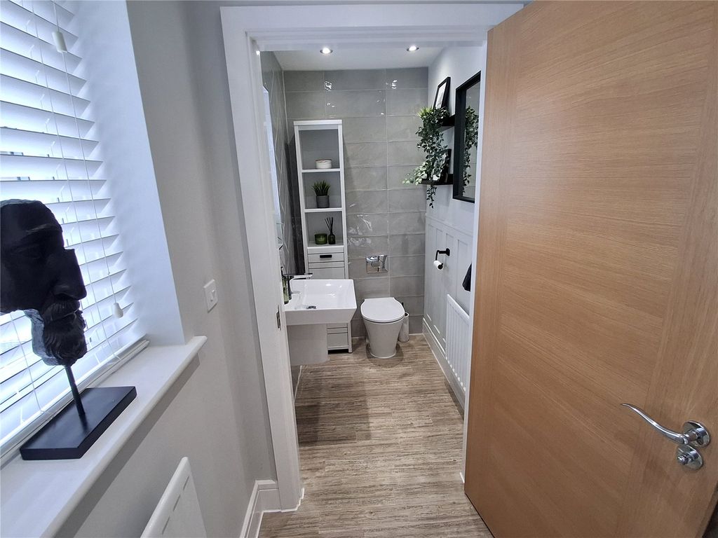 Property photo 3 of 26 Picture No. 03
