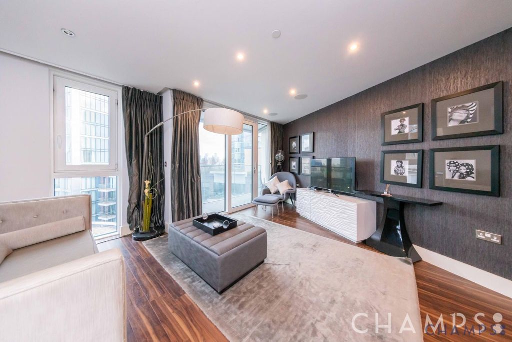 Property photo 1 of 14 2 Bedroom Apartment To Let