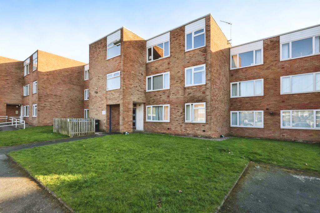 Property photo 1 of 13