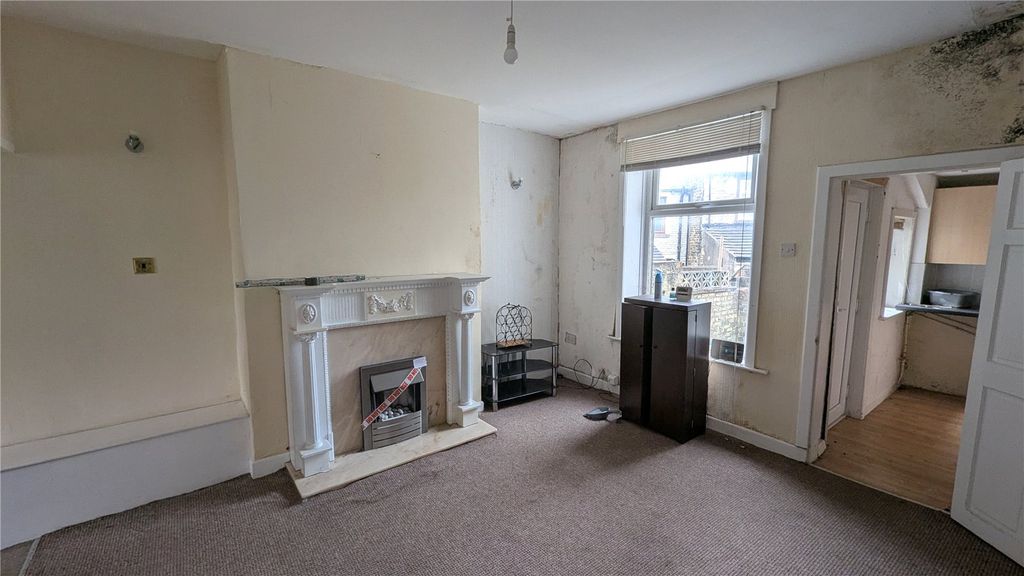 Property photo 2 of 7 Picture No. 06