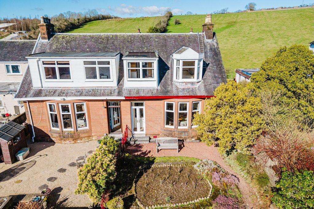 Property photo 1 of 25