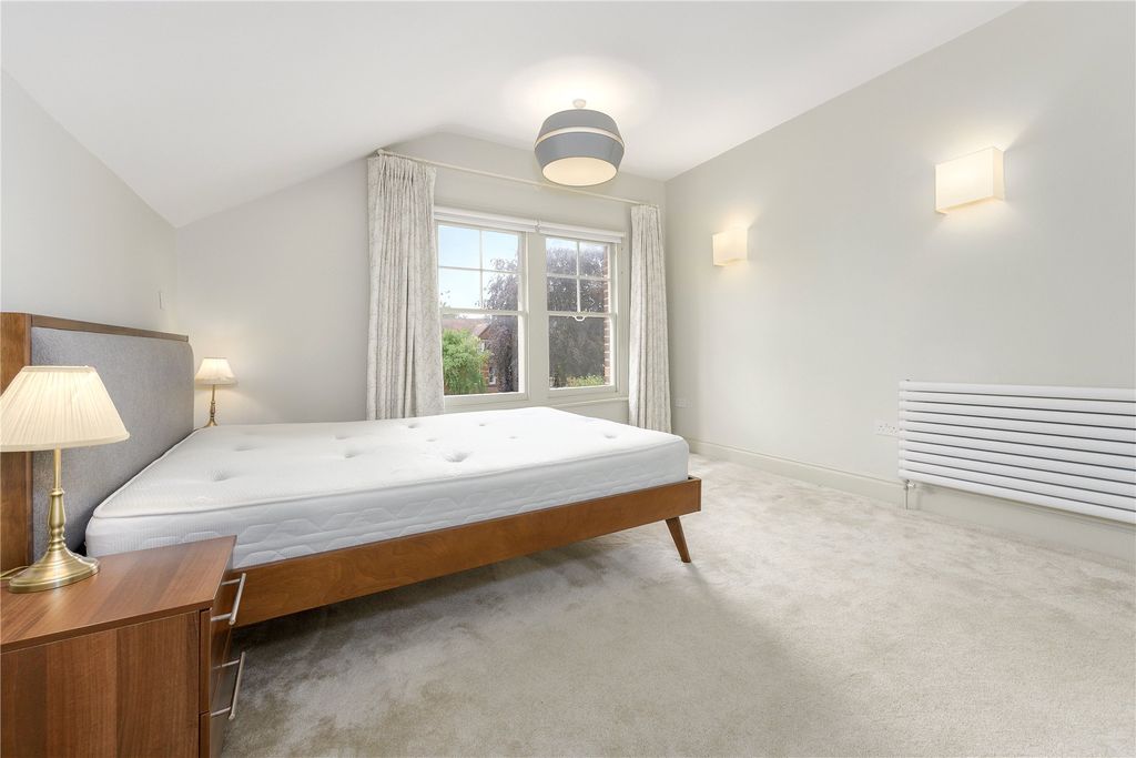 Additional image 10 of 2 bed flat for saleWoodstock Road, Oxford, Oxfordshire OX2