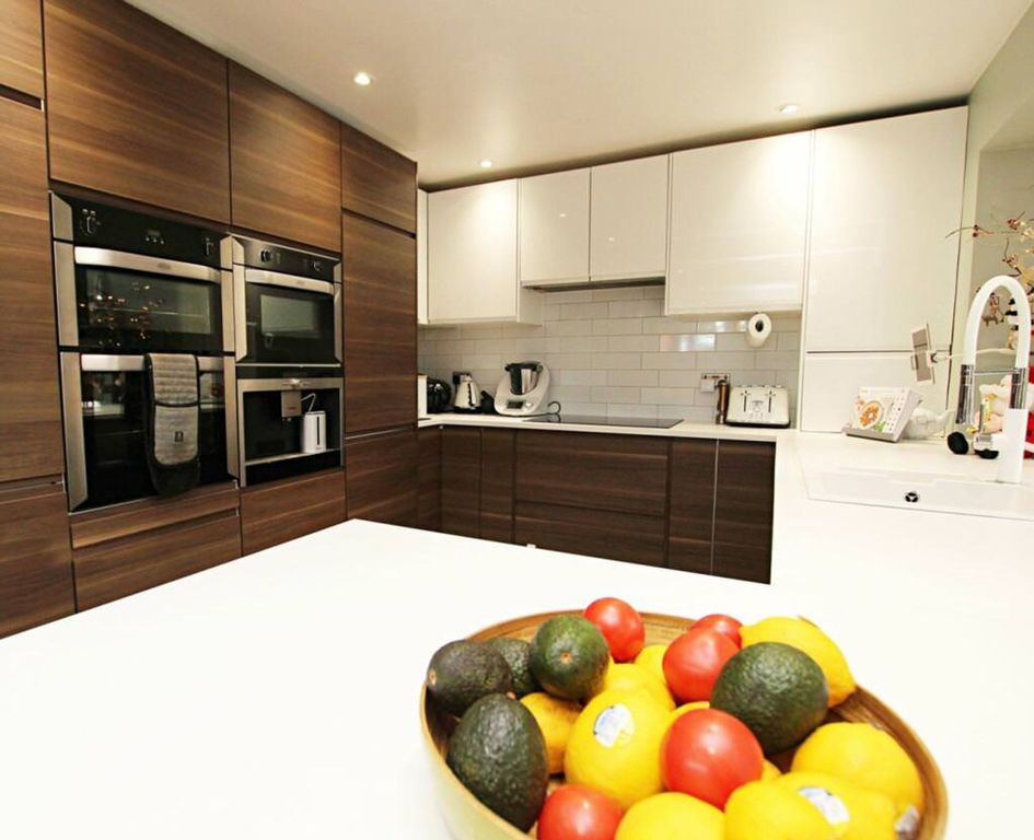 Property photo 3 of 29