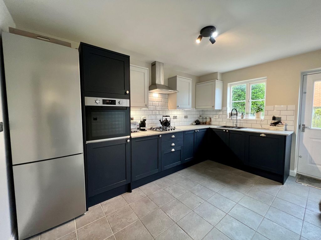 Property photo 2 of 15 View