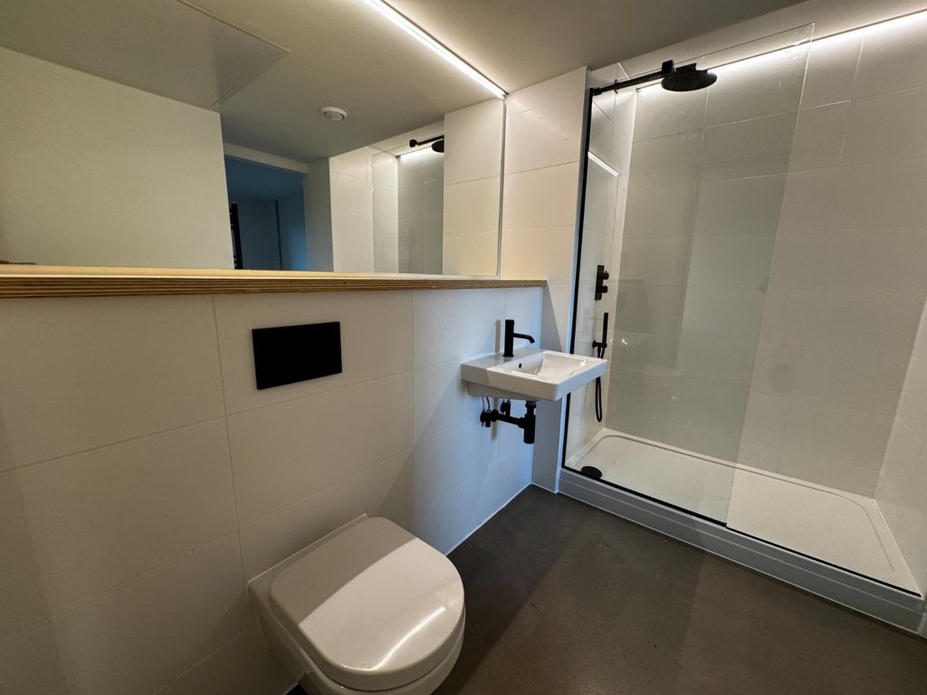 Property photo 3 of 10 Picture No. 17